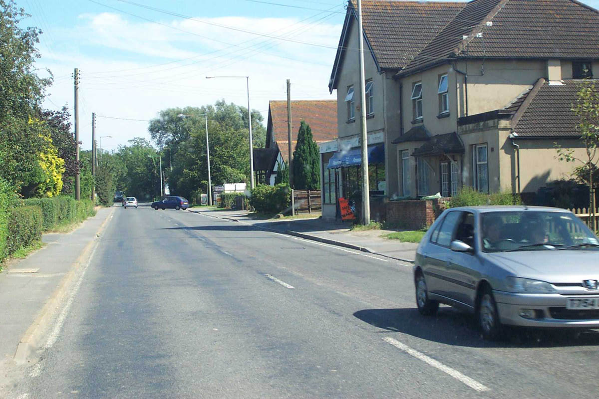 main road facing potten farm 2002